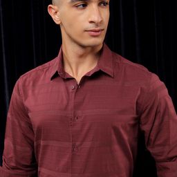 HIGHLANDER Men Slim Fit Opaque Striped Casual Shirt-image-43