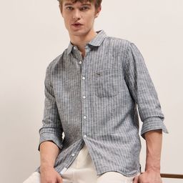 THE BEAR HOUSE Men Spread Collar Vertical Striped Cotton Slim Fit Casual Shirt-image-62