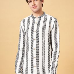 7 Alt by Pantaloons Vertical Stripes Mandarin Collar Long Sleeves Cotton Casual Shirt-picture-46