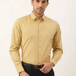 SOJANYA Men Mustard Yellow & Navy Blue Geometric Print Classic Formal Shirt-image-57