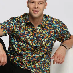 SHOWOFF Abstract Printed Smart Twill Slim Fit Cotton Casual Shirt-image-40