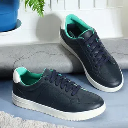 The Roadster Lifestyle Co. Women Comfort Insole Contrast Sole Lace-Ups Sneakers-38