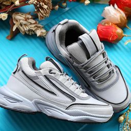 sneakers villa Women Grey Colourblocked Sneakers-image-91