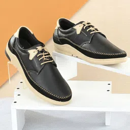 VIV Men Black Colourblocked Derbys-12