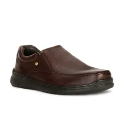 Hush Puppies Men Leather Slip-On Formal  Shoes-image-31