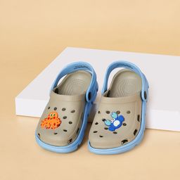 Pantaloons Junior Boys Self Design Clogs-55