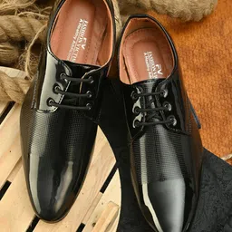 Fashion Victim Men Perforated Formal Derbys-picture-43
