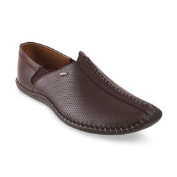 Mochi Men Brown Perforations Leather Slip-On Sneakers-18