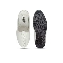 Tiny Bugs Boys Textured Comfort Insole Mojaris image 5