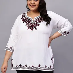 Indietoga Plus Size Floral Embroidered Longline Tunic Tops-picture-39