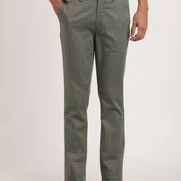 Turtle Men Mid-Rise Checked Relaxed Tapered Fit Trousers-image-94