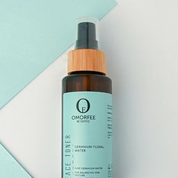 OMORFEE Be Exotic Geranium Floral Water Face Toner - 100 ml-15