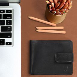 Hidesign Men Black Solid Two Fold Leather Wallet-51