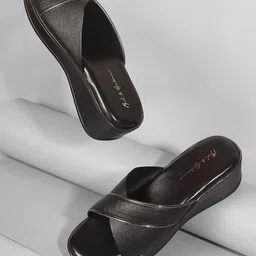 Mast & Harbour Black Textured Open Toe Wedge Heels-picture-3
