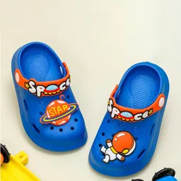 Yellow Bee Boys Space and Astronaut Printed Rubber Clogs-43