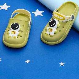 Yellow Bee Boys Astro Applique Clogs-13