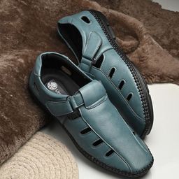 UNDERROUTE Men Ethnic Comfort Sandals-image-80