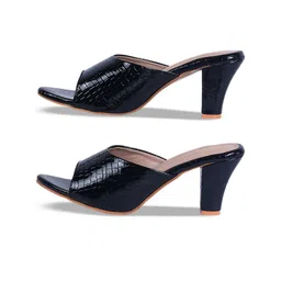 FABBHUE Textured Open Toe Block Heels-10