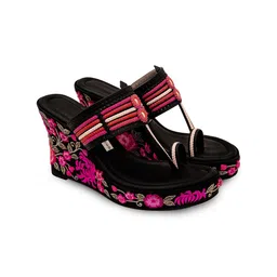 Aprajita Toor Printed Wedge Sandals-49