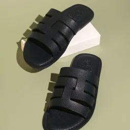PRIVO by Inc.5 Textured Leather Comfort Sandals-picture-32