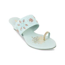 Mochi Ethnic Embellished One Toe Wedges-picture-28