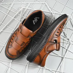 VIV Velcro Shoe-Style Sandals-picture-13