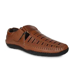 Buckaroo Men Textured Leather Shoe-Style Sandals With Velcro-picture-27