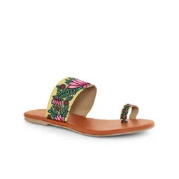 Kanvas Women Lotus Printed One Toe Kolhapuri Flats-image-33
