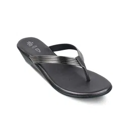 Tresmode Textured Open Toe Wedges image 2