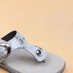 Ozuri Printed Suede Flatform Sandals image 4