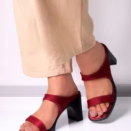 Monrow Party Block Sandals-15