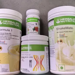 FORMULA1 SHAKE VANILA ,PROTEIN 200GM TULSI AFRESH AND SHAKEMATE POWDER COMBO VANILA, TULSI Powder-21