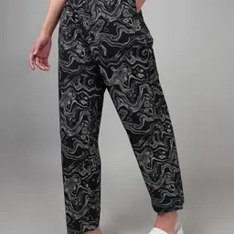 Bewakoof Women All Over Printed Pyjamas-image-6