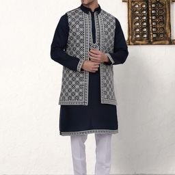 Jompers Ethnic Motifs Yoke Design Regular Thread Work Kurta with Pyjama & Jacket-picture-1