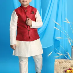 VASTRAMAY Boys Mandarin Collar Straight Kurta with Pyjama & Nehru Jacket-49