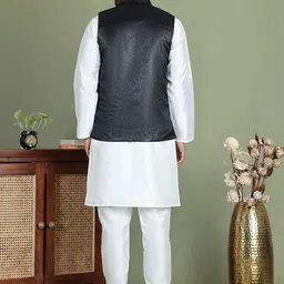 Anouk Men Regular Kurta with Churidar image 4
