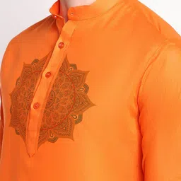 DEVOILER Ethnic Motifs Printed Regular Kurta With Pyjamas image 5