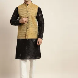 SOJANYA Men Black Mirror Work Kurta with Pyjamas & Nehru Jacket-picture-9