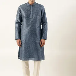 TheEthnic.Co Mandarin Collar Long Sleeves Sequinned Embroidered Straight Kurta with Pyjama-picture-37