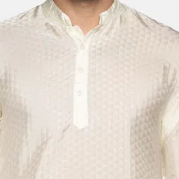 Sethukrishna Men Cream-Coloured Self Design Kurta with Churidar image 2