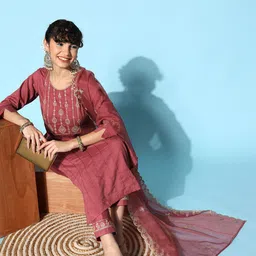 SheWill Women Mauve Floral Yoke Design Sequinned Kurta with Trousers & With Dupatta-32