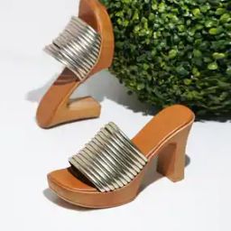 Women Ribbed Open-Toe Chunky-Heeled Sandals-image-43