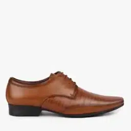 Low-Top Derby Shoes-image-54