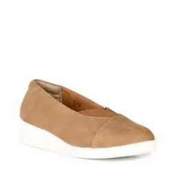 Women Regular Fit Slip-On Casual Shoes-image-4
