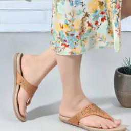 Women Embellished T-Strap Flip-Flops-picture-41