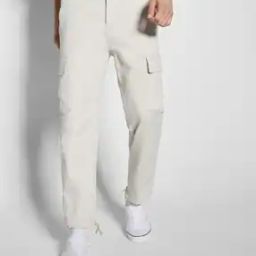 Men Mid-Rise Slim Fit Cargo Pants-image-49
