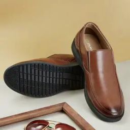 Men Low-Top Slip-On Shoes-image-48