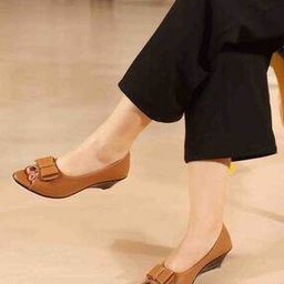 Women Slip-On Pumps with Synthetic Upper-picture-22