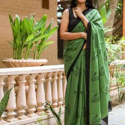 NIKHILAM Floral Pure Cotton Block Print Saree-image-16