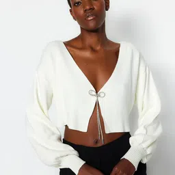 Trendyol V-Neck Acrylic Cropped Cardigan-image-20